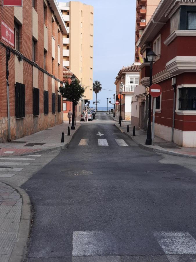 Apto A 2 Minutos De Playa. Fuengirola Bagian luar foto